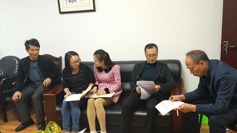 市中荊資產(chǎn)公司領(lǐng)導(dǎo)調(diào)研農(nóng)谷置業(yè)黨風(fēng)廉政建設(shè)情況 市中荊資產(chǎn)公司領(lǐng)導(dǎo)調(diào)研農(nóng)谷置業(yè)黨風(fēng)廉政建設(shè)情況